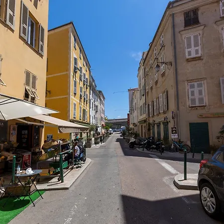 Lägenhet Cosy Roi De Rome