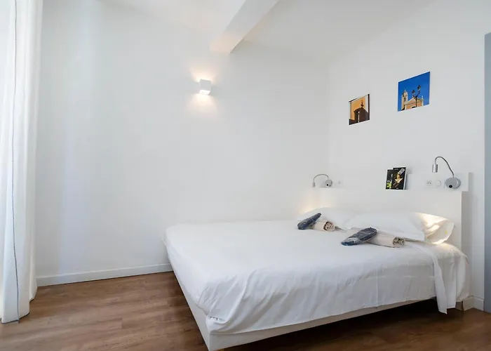 Appartements T2 Rue Conventionnel Chiappe, Quartier Citadelle Port Apartment Ajaccio (Corsica)