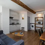 Daire Appartements T2 Rue Conventionnel Chiappe, Quartier Citadelle Port *