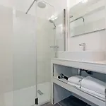 Appartements T2 Rue Conventionnel Chiappe, Quartier Citadelle Port * Ajaccio (Corsica)