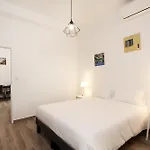 Apartment T2 Rue Conventionnel Chiappe, Quartier Citadelle Port Ajaccio (Corsica)