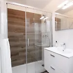 Apartment T2 Rue Conventionnel Chiappe, Quartier Citadelle Port *