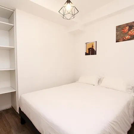 Au Coeur De La Vieille Pietonne & Citadelle Apartment *