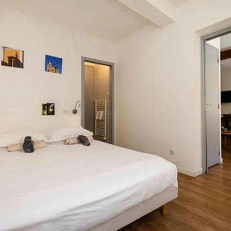 Apartment Au Coeur De La Vieille Pietonne & Citadelle Ajaccio (Corsica)