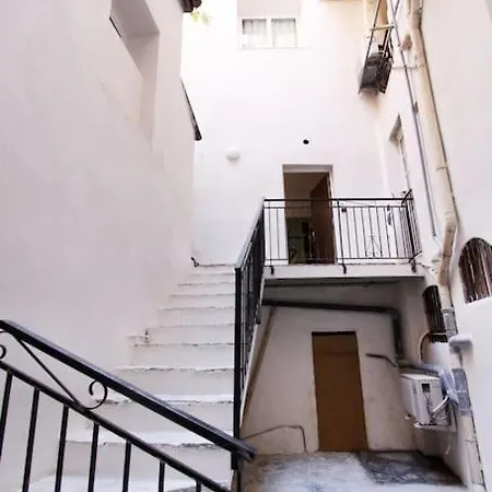 Cosy Roi De Rome Apartment Ajaccio (Corsica)