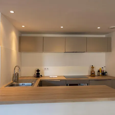 Cosy Roi De Rome * Ajaccio (Corsica)