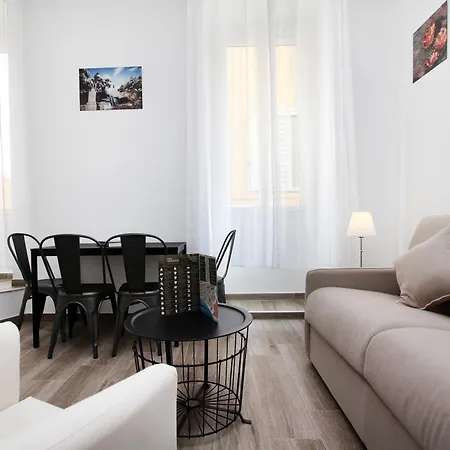 아파트 T2 Rue Conventionnel Chiappe, Quartier Citadelle Port *