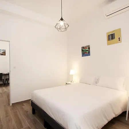 Apartment T2 Rue Conventionnel Chiappe, Quartier Citadelle Port Ajaccio (Corsica)