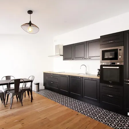 Cosy Roi De Rome Аяччо