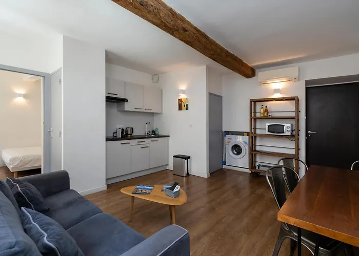 Appartement Appartements T2 Rue Conventionnel Chiappe, Quartier Citadelle Port *